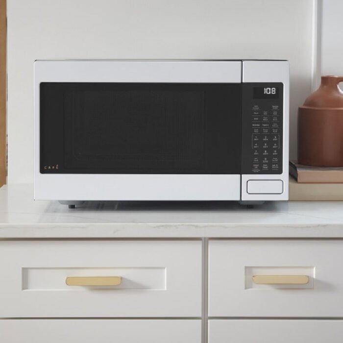 Microondas Convección Café CEB515P4NWM | 1.5 Pies Cúbicos | Blanco Mate | Smart con WiFi | Controles Laterales - Imagen 2