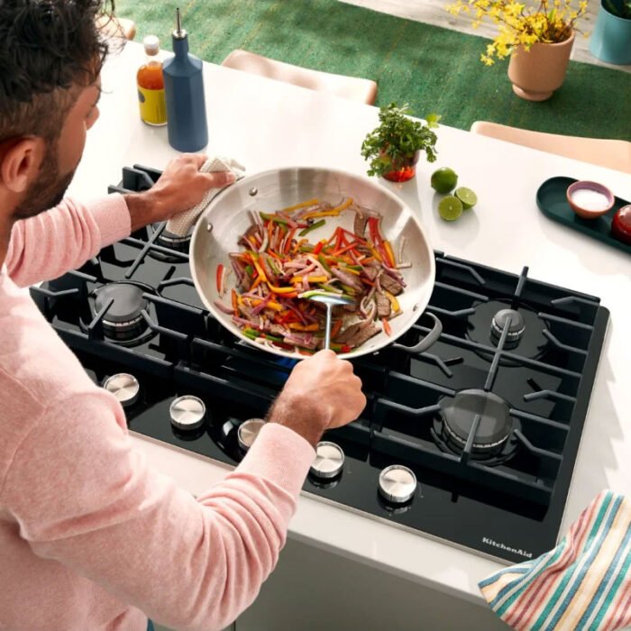 Cubierta de Gas 76 cm KitchenAid KCGG530PBL - Imagen 5