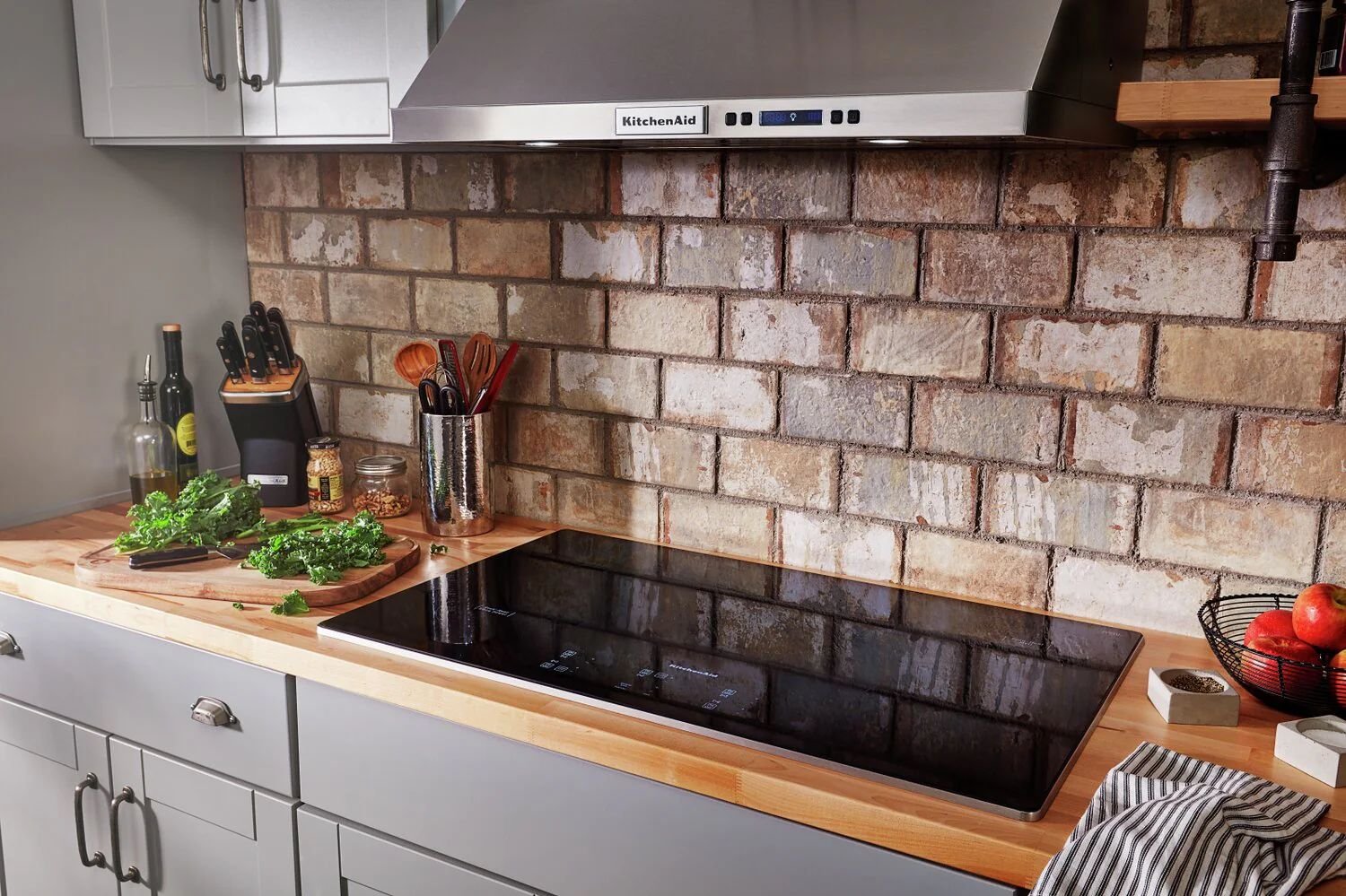 Cubierta eléctrica de 36" con 5 elementos y controles táctiles Kitchenaid - KCES956KSS - Imagen 3